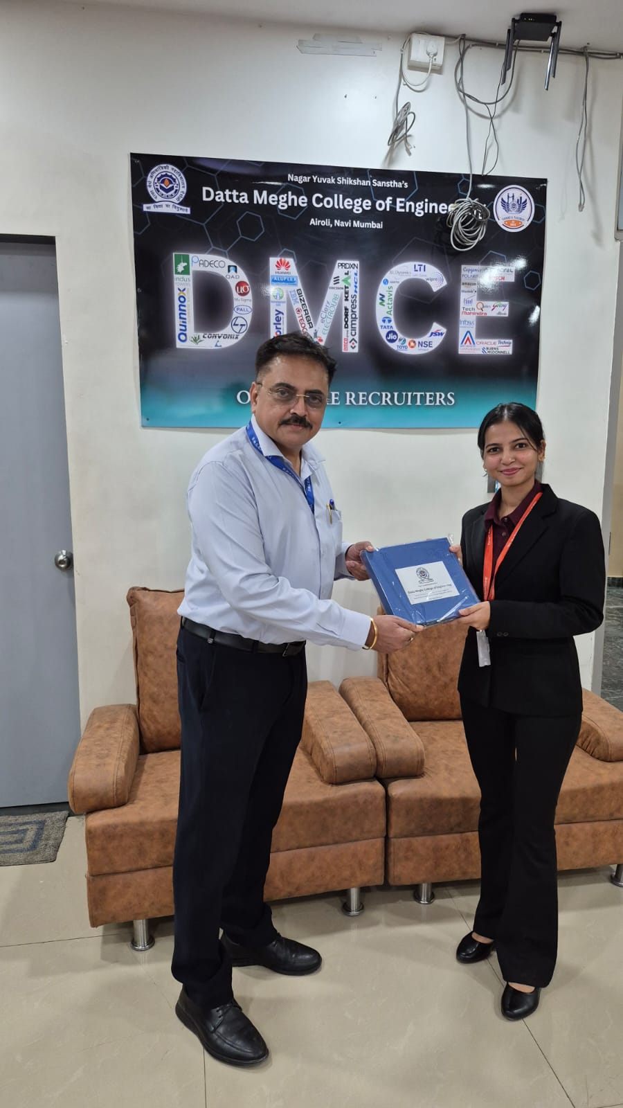 WhatsApp Image 2025-12-11 at 18.35.16